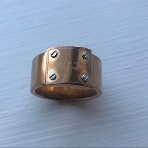 Micheal Kors Gold Ring